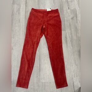 HUE Women's Vibrant Red Corduroy Leggings